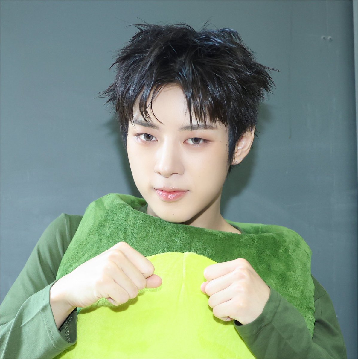 04O52I's tweet photo. 오마이갓
존귀 짱버카도야 ~~ https://t.co/gh4ee6EjLb
