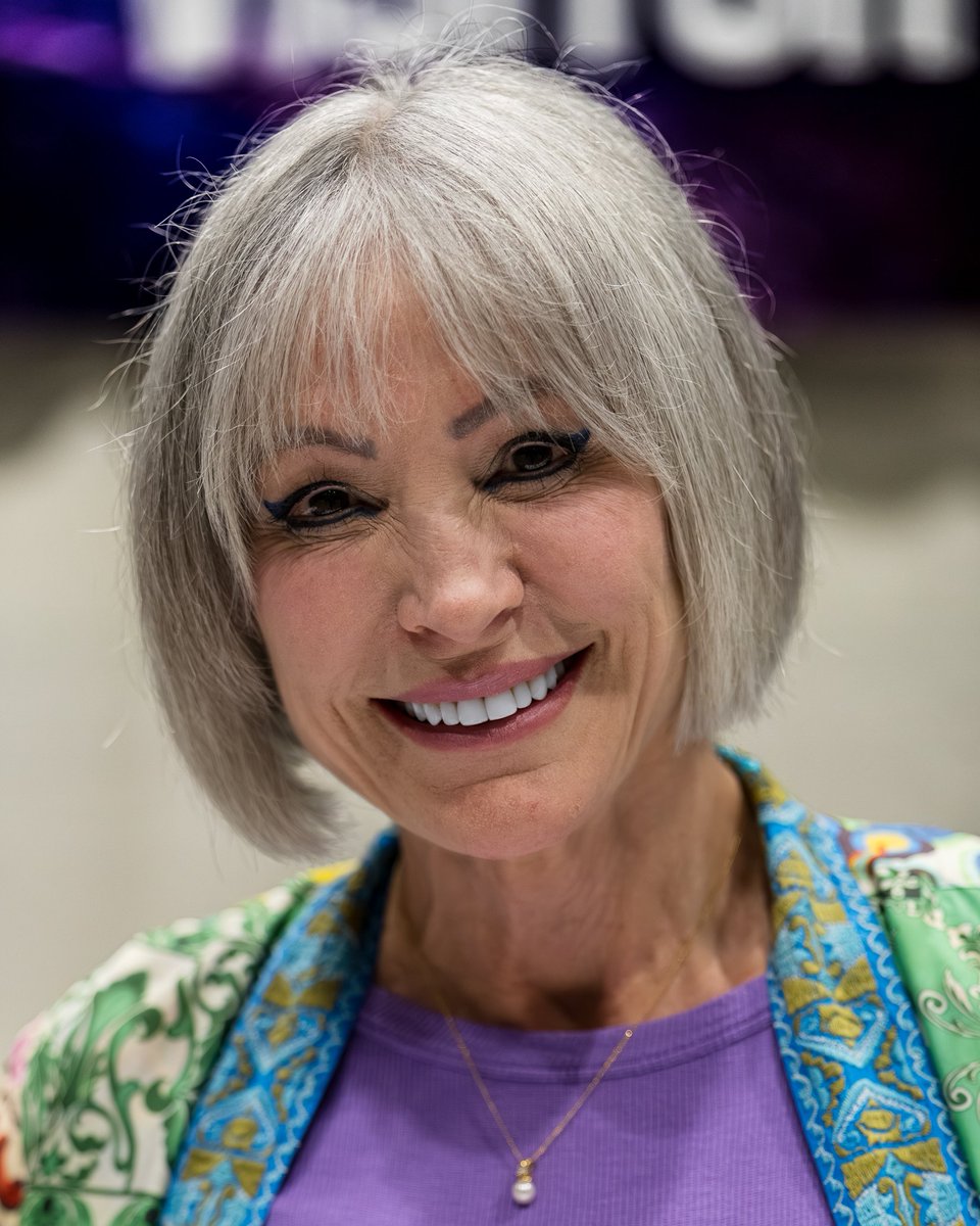 Ladieswhotrek's tweet photo. Happy birthday to Nana Visitor. Fun fact: Nana Visitor adopted "Visitor" as her stage surname from an old family name because she liked its philosophical reminder that we're all just visitors passing through life. https://t.co/mw466l7z2c