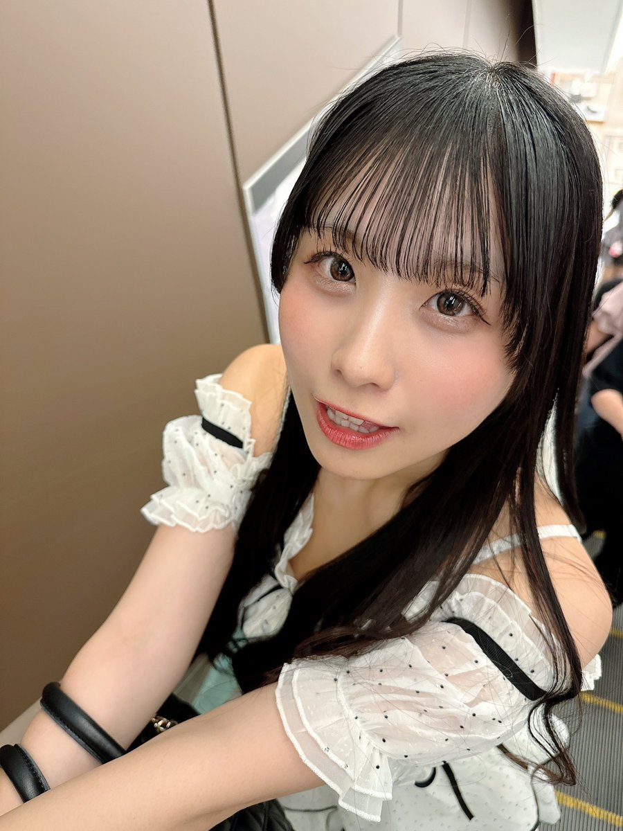 parhira's tweet photo. 君に会えると嬉しくて
#えぶりでいゆなちゃん https://t.co/7kF7P62tpT