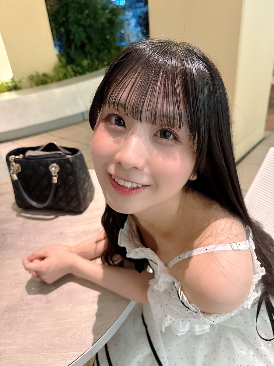 parhira's tweet photo. 君に会えると嬉しくて
#えぶりでいゆなちゃん https://t.co/7kF7P62tpT