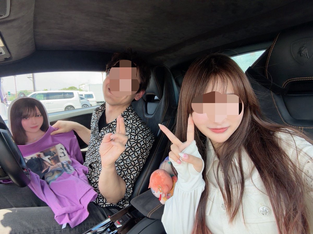 ttkagemaru2's tweet photo. 推しと娘とランボルギーニの幸せコンボ🥰
※レンタカーです✨️
#217find
#Fun2Drive https://t.co/O4ZuXLQvoJ