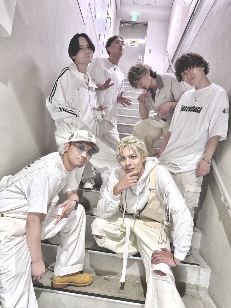 DJ_HIDe0108's tweet photo. T-iDチームは真っ白でした！

Team Bはまた9月に！

T-iDは秋のツアーで！

ありがとうございました！
#FRONTLINE https://t.co/qhDdy7UMzR