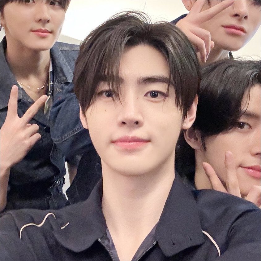 hismysoftspot's tweet photo. Bunny face https://t.co/fQsUqkGcfO