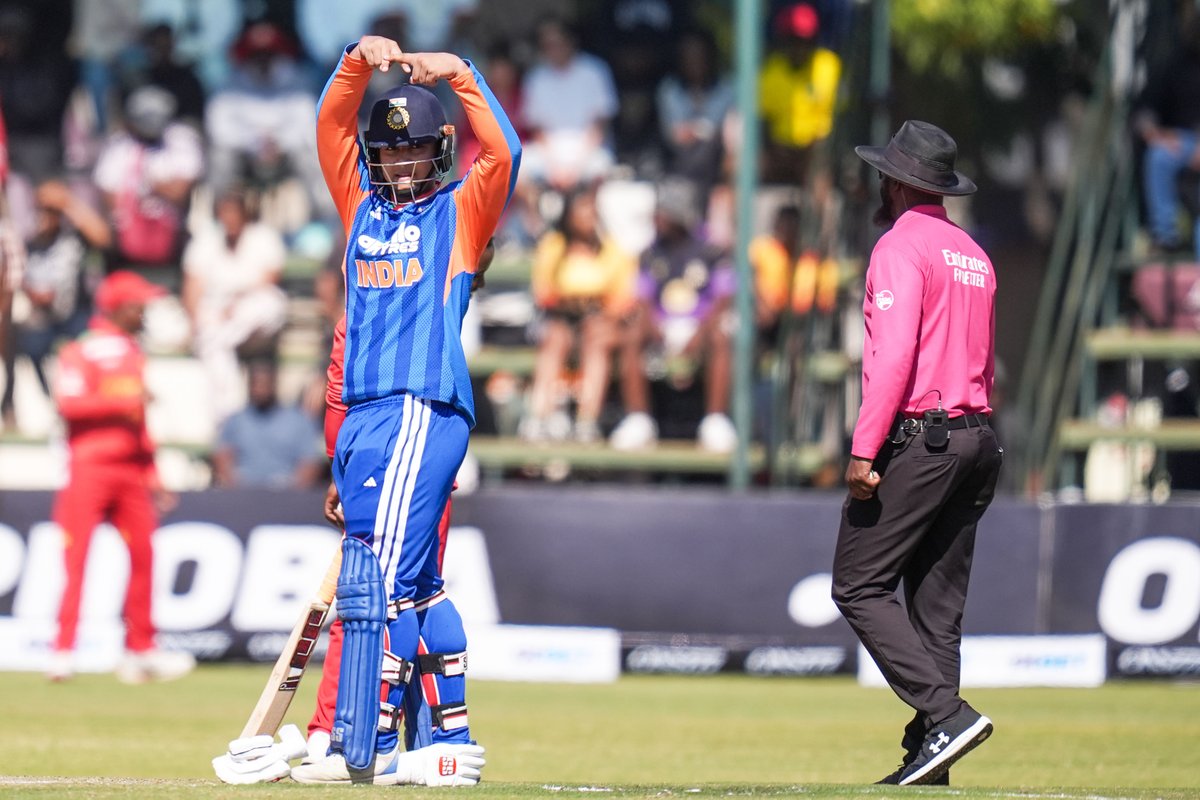 BCCI's tweet photo. 8️⃣1️⃣ runs
4️⃣9️⃣ deliveries
8️⃣ fours
4️⃣ sixes

Vaibhav Sooryavanshi thrilled Harare with another special outing 🌟👏

Updates ▶️ https://t.co/oApMpI6eRc

#TeamIndia | #ZIMvIND https://t.co/mkCLNzWNQe