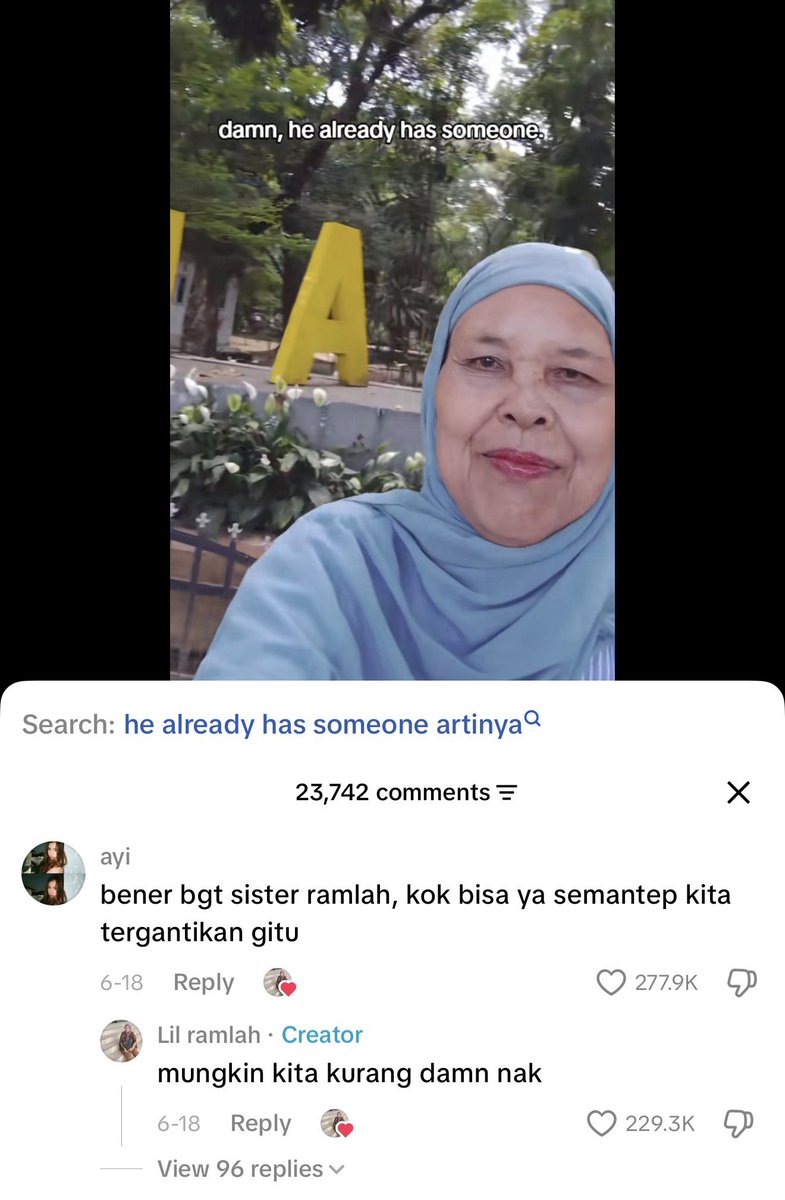 myshawti's tweet photo. Emang deym apaan? 😭😭😭 https://t.co/XLfwSuVd11