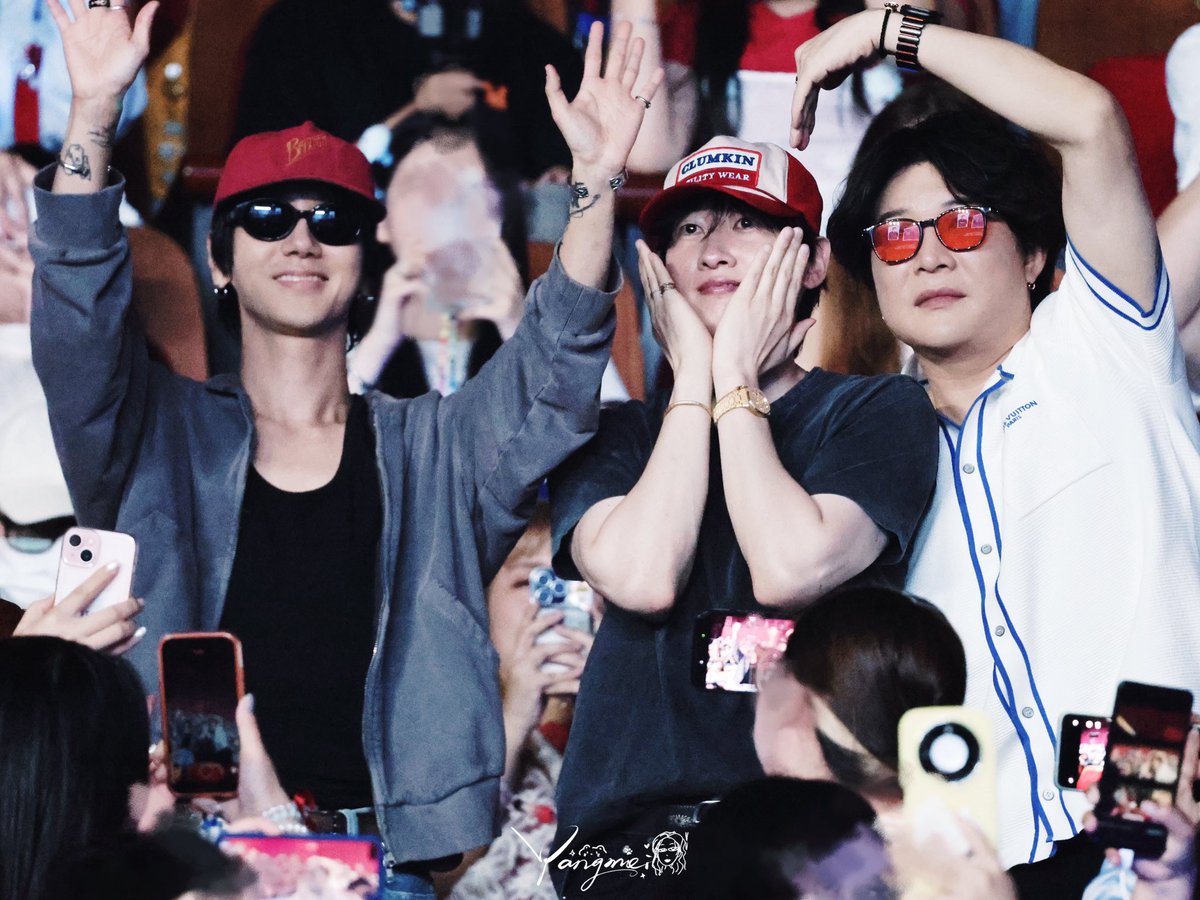 Yangmeii__'s tweet photo. 20260726
来看哥哥的三个弟弟
#superjunior
#superjunior83z
#83z 
#艺声
#神童
#银赫 https://t.co/NH7AKV4tm4