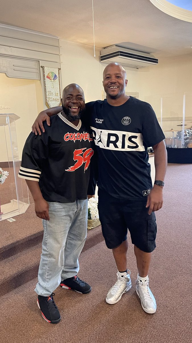 hisexcellence79's tweet photo. Had a great time at church today in Erie,Pa
Gotta give a shout out to my pastor. Tomorrow is his birthday. He was rocking the latest version of my favorite shoe.
#kotd
#yoursneakersaredope
#unds
#snkrskickcheck
@Jumpman23
@nikestore
Nike Air Jordan 6 PSG SILVER https://t.co/68HZr7LwIH