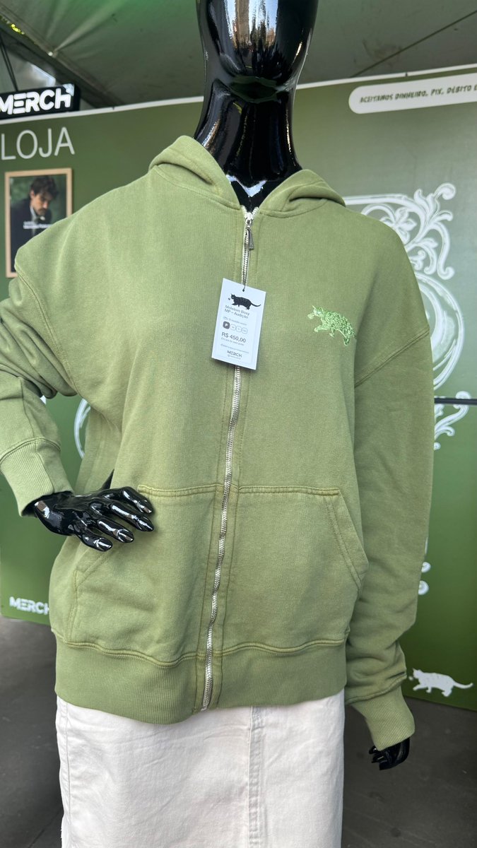 jaorefraos's tweet photo. ai gente esse MERCH tá lindíssimo 😭💚 https://t.co/BEMWSsfnpf
