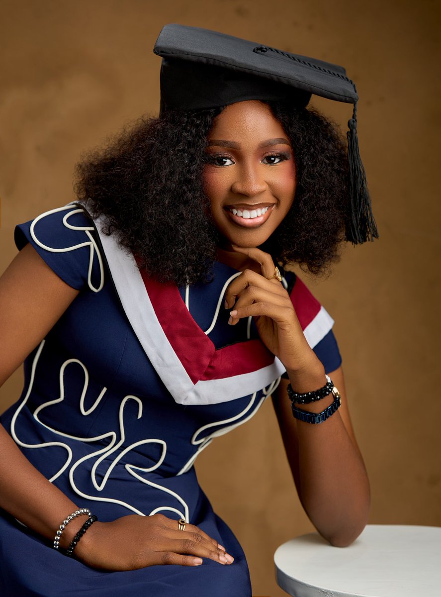 Jesutoniiii's tweet photo. 4 years later… 🎓
BS.c mass communication https://t.co/CbojgIRZGR
