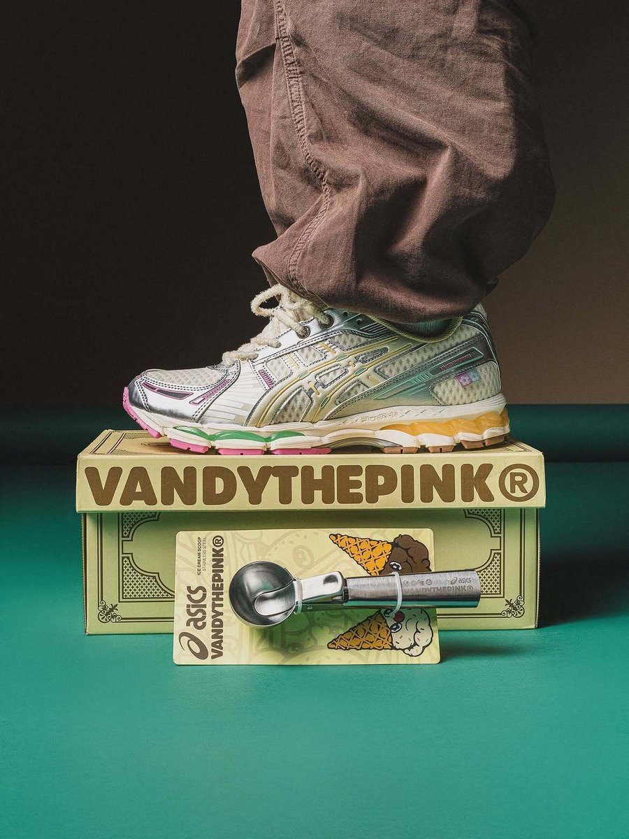 JustFreshKicks's tweet photo. VANDYTHEPINK x ASICS GEL-KAYANO 12.1 "Ice Cream" Pack 🍨

🗓️ August 8th https://t.co/0D9BdAEKPs