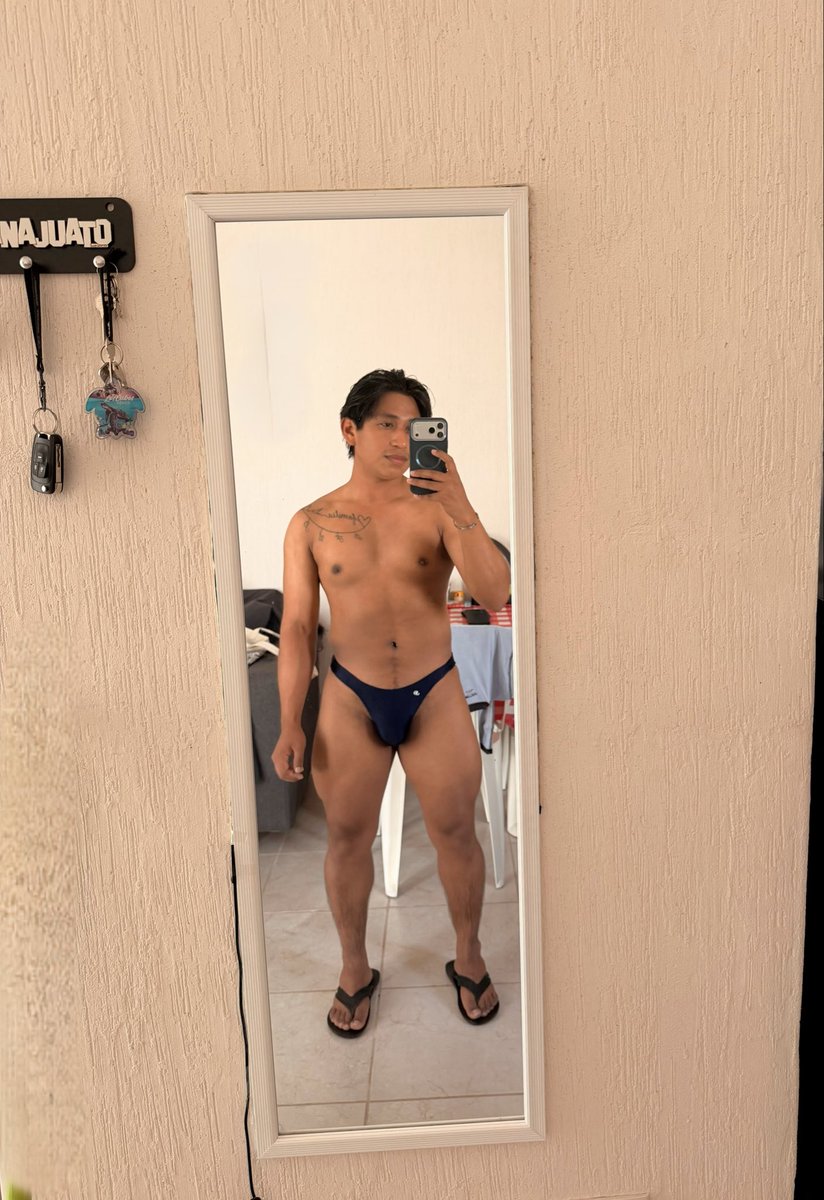 jorgeR176's tweet photo. Saliendo de bañar 🫧pero que calor 🥵 🔥 https://t.co/GR5fHgw4wc