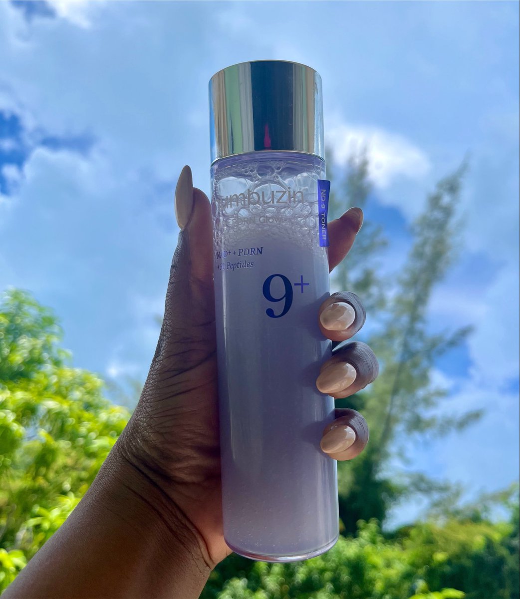 KhazminB's tweet photo. This skincare product surprised me… @numbuzin_jp 😍😍🤏🏽🤏🏽 https://t.co/FPCtpcEcIw
