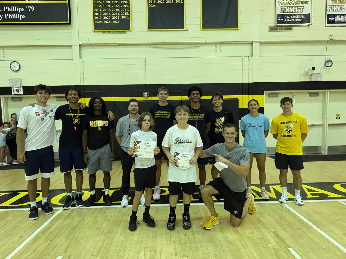 Randolph-Macon Hoops tweet media