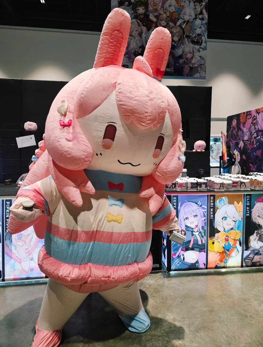 PhaseConnect's tweet photo. [OFFKAI]
Day 3 is here!

Make sure you stop by to grab some Phase Coffee just like Pippa! https://t.co/GYhhs6tAz1