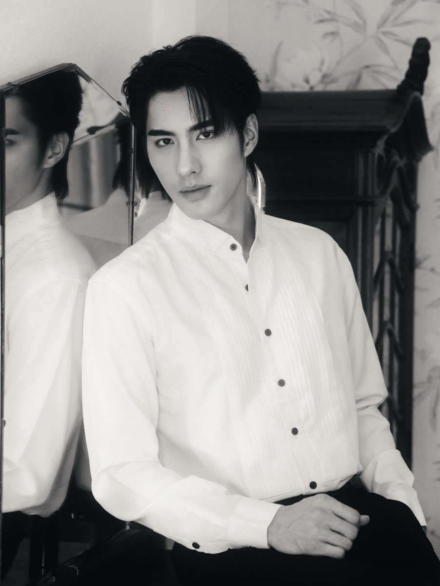 peterpanzz_w's tweet photo. คุณสิบ 🎩  คุณปีใหม่ 🌟

#ที่สามของเธอEP1

YOUR THIRD SERIES EP1

#peterpanzz_w #fluke_natouch https://t.co/0O51drpJFp