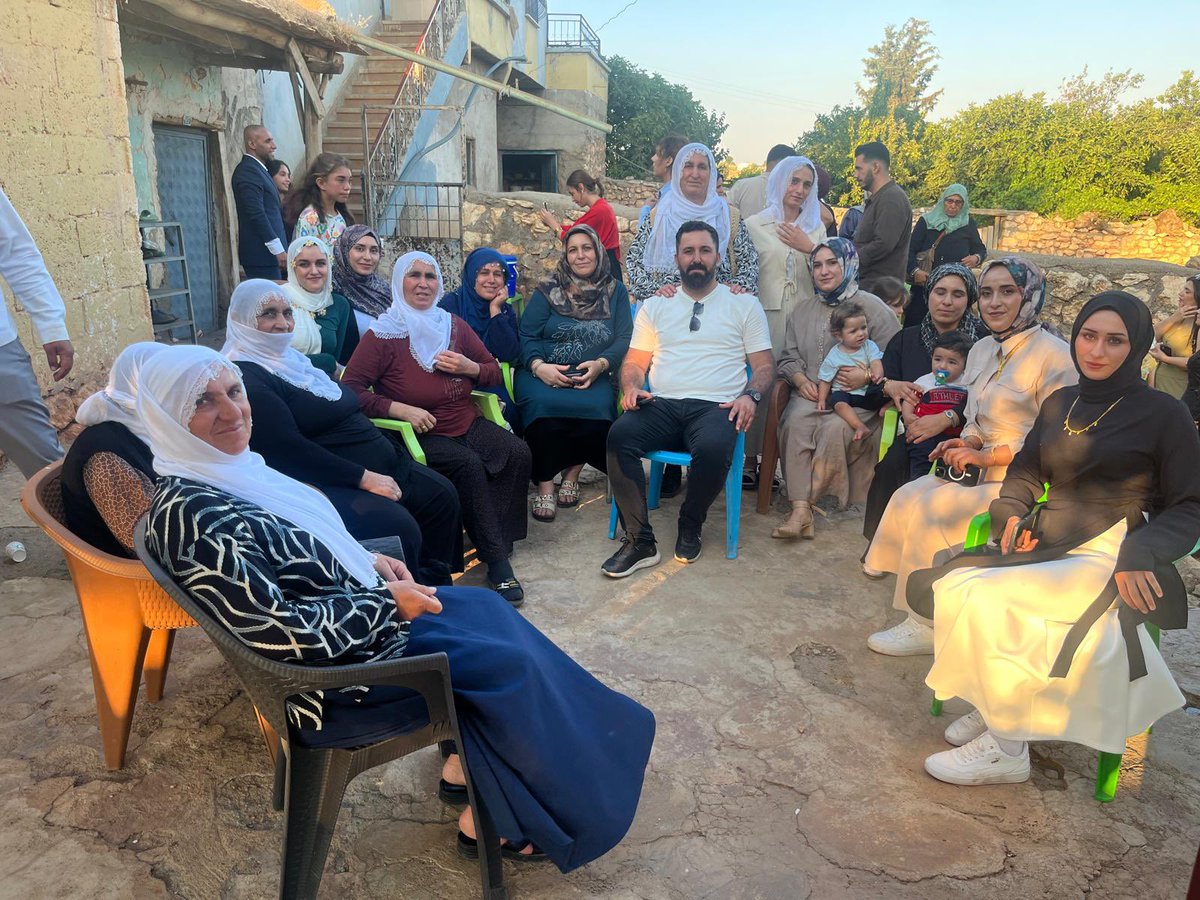 resit_umay's tweet photo. ❤️❤️Geniş aile❤️❤️
@RTErdogan @abuyukgumus @mustafademir @Kepoluasuna @GalipEnsarioglu @mehmetsaityaz @hakanaksu058 @AvukatErsanAksu @HamitSumer21 @Akparti @AKGMTeskilat @dybilteskilat @AKParti_GMYerel https://t.co/y4U12PQKAA