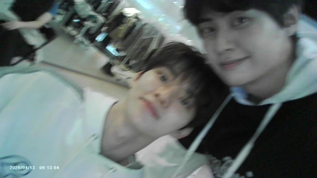 0ksuesue's tweet photo. 이진혁 배우님 인스타그램 #큐 https://t.co/F2LXF7Nuok