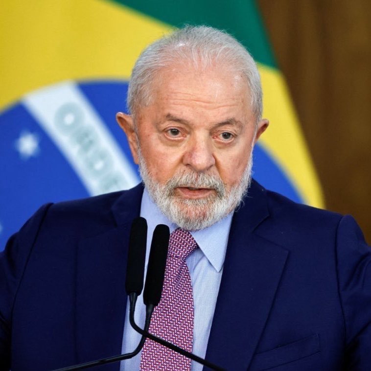 BRICSinfo's tweet photo. JUST IN: 🇧🇷🇺🇸 Brazil blocks two US government officials from entering the country ahead of upcoming elections. https://t.co/UCHwN6ie2Q