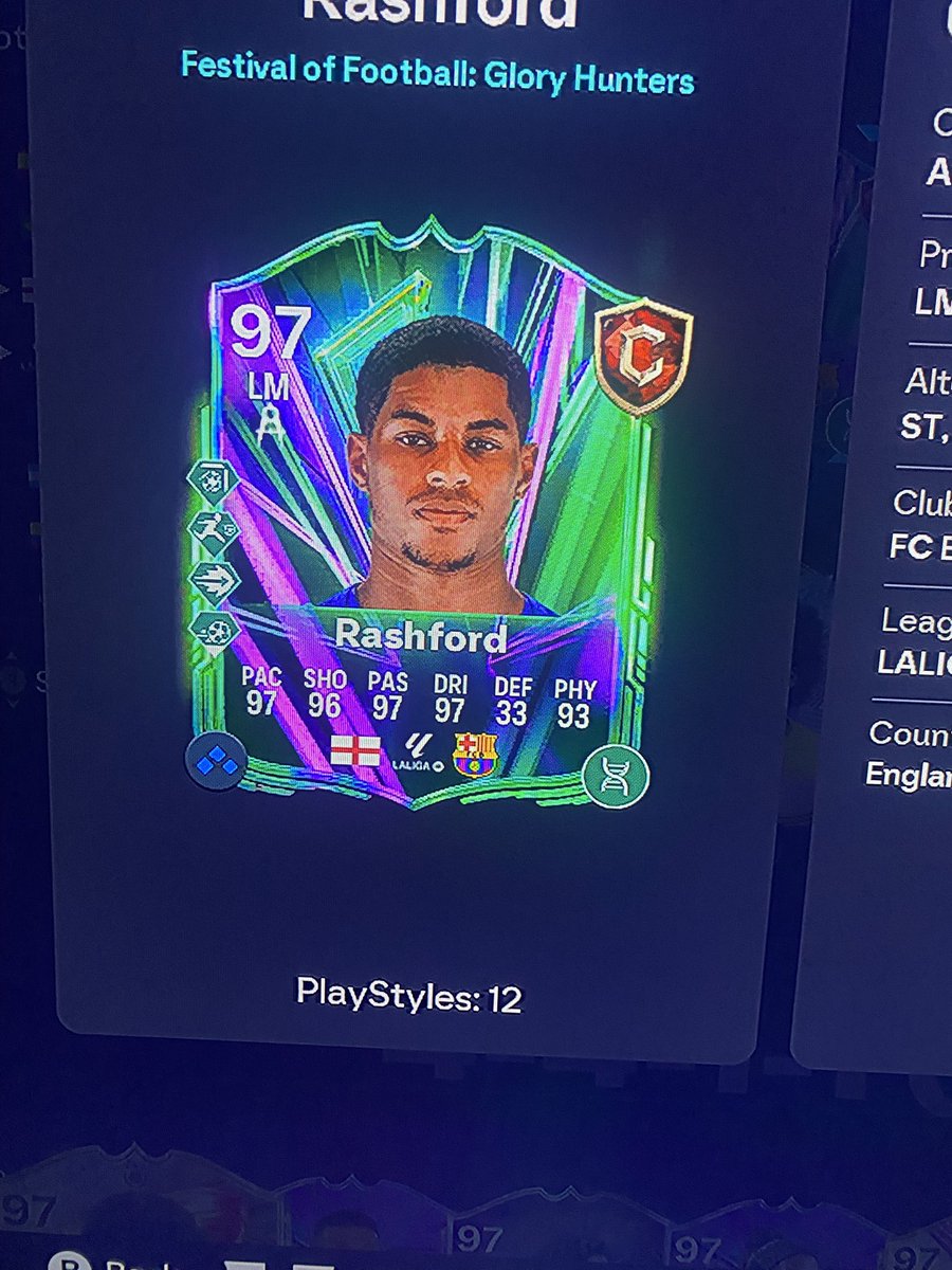 RowMatthew75's tweet photo. @FUT_Rory 👀 https://t.co/z58lIZd5Xk