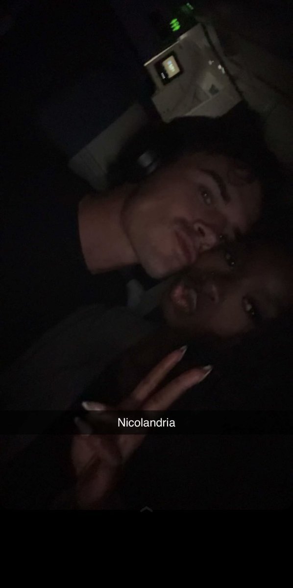 5strwmn's tweet photo. their first and last selfie they shared with us 🥲 #nicolandria https://t.co/dmVMBaKQYe