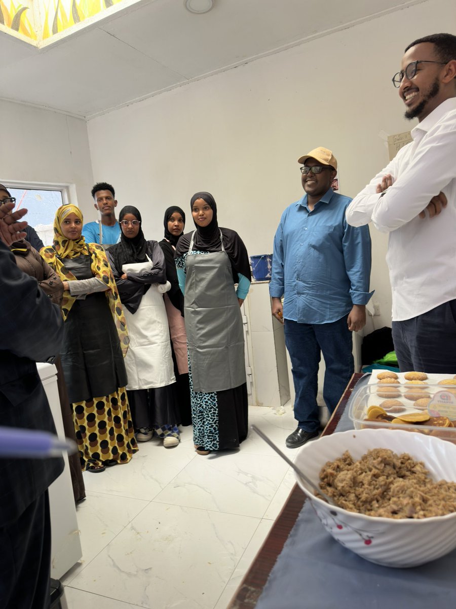 JinowCali's tweet photo. Live culinary event aimed to create a cultural bridge between the youth of Somaliland and Denmark through cultural exchange and youth empowerment. @HargeysaBF @HargeysaCC @Yetbarekt1 @Rooble2009 https://t.co/ynr0jraSkt