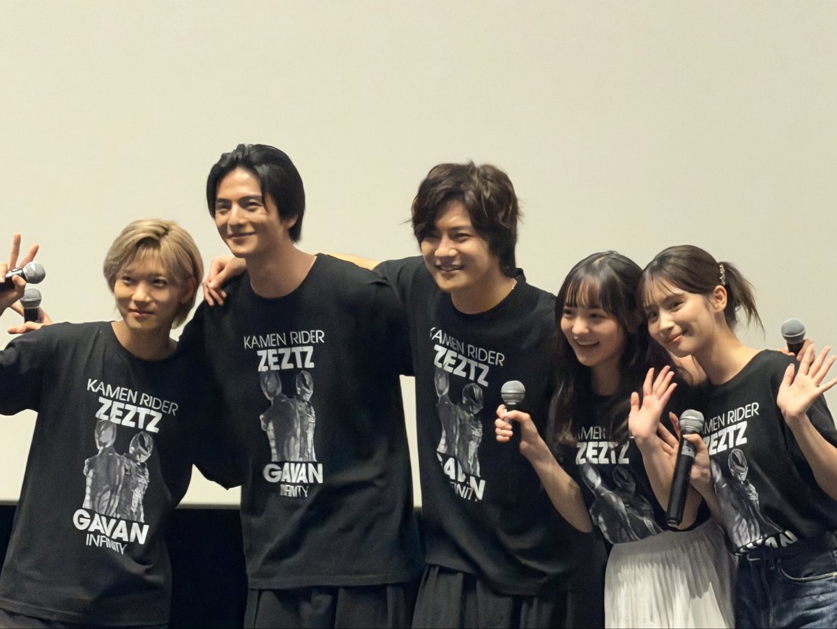 miyadayoyon's tweet photo. 映画舞台挨拶行ってきた！トーク色々聞けて嬉しかったし撮可タイムもあって楽しかった🫶
#映画超ギャバン https://t.co/QqbK165oX5