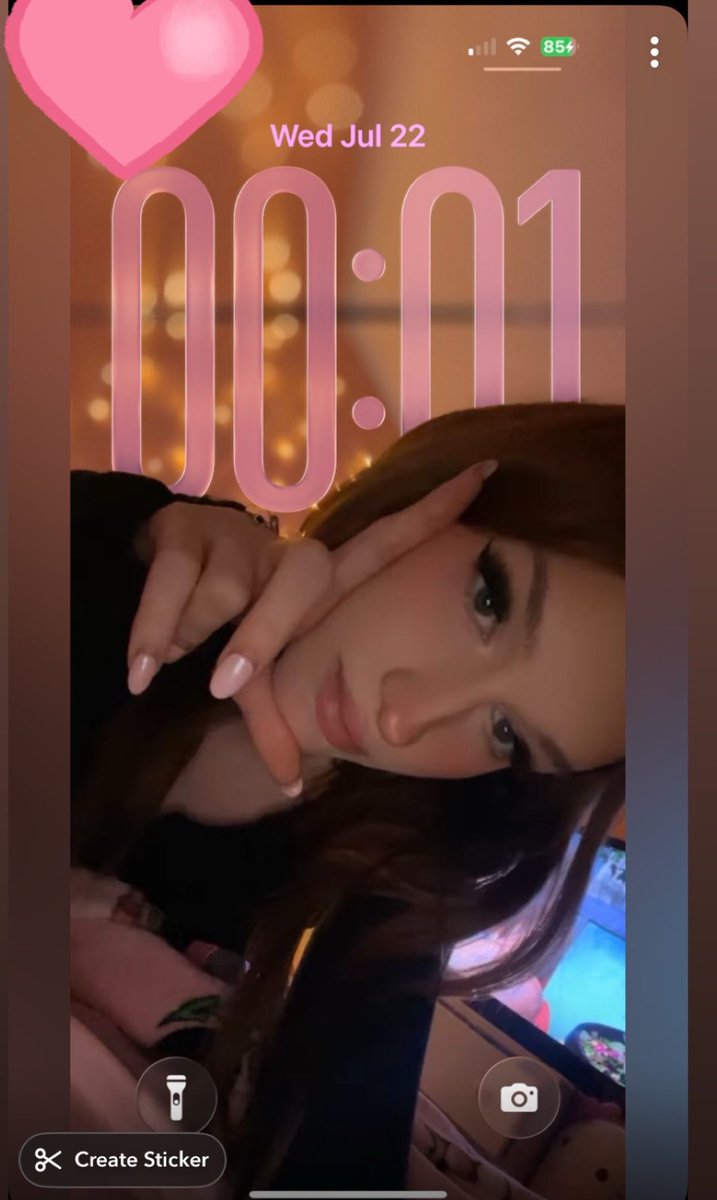 goddesskandys's tweet photo. I would you to put YOUR BALLS, your DICK and your HEAD into a BLENDER. 🔪

Pressing that button would make me SQUIRT 🥵😈

#findom #feet #blackmail #CNC #EXECUTRIX #sissy #paypig #ballbusting #castration #UK #UAE https://t.co/485Zpy4usp