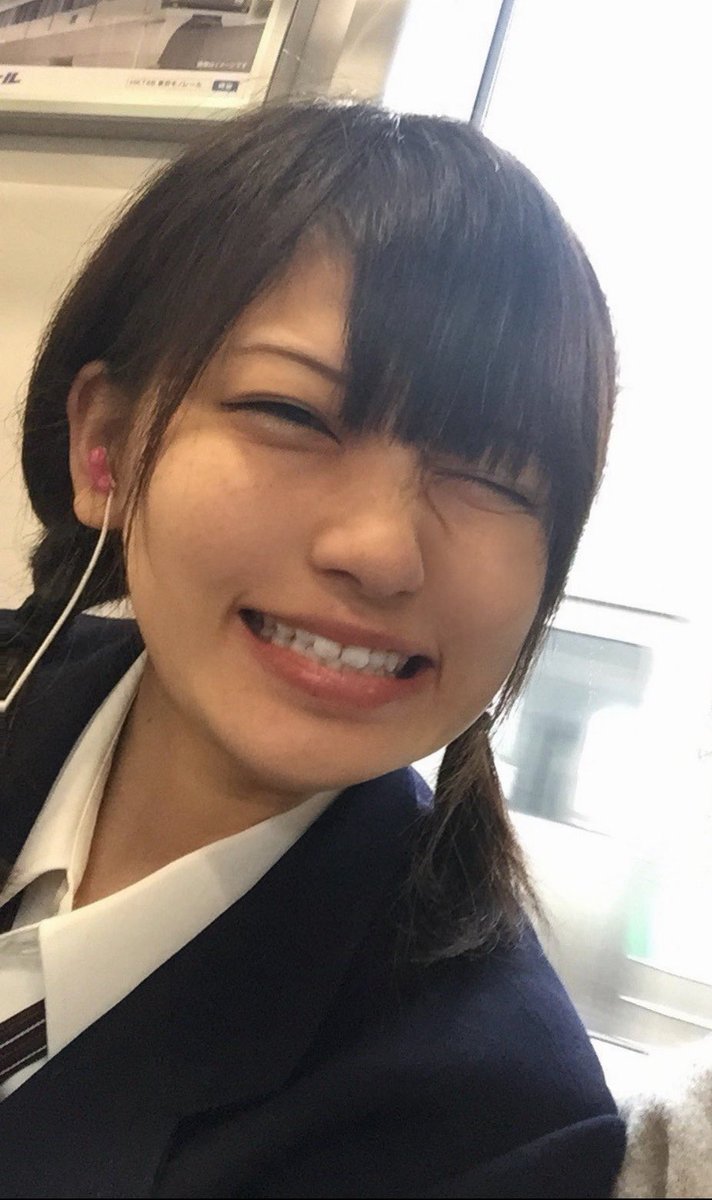 minami_yuzuzu's tweet photo. わかりやすいやつあった　眉毛細 https://t.co/LpperVFx7y
