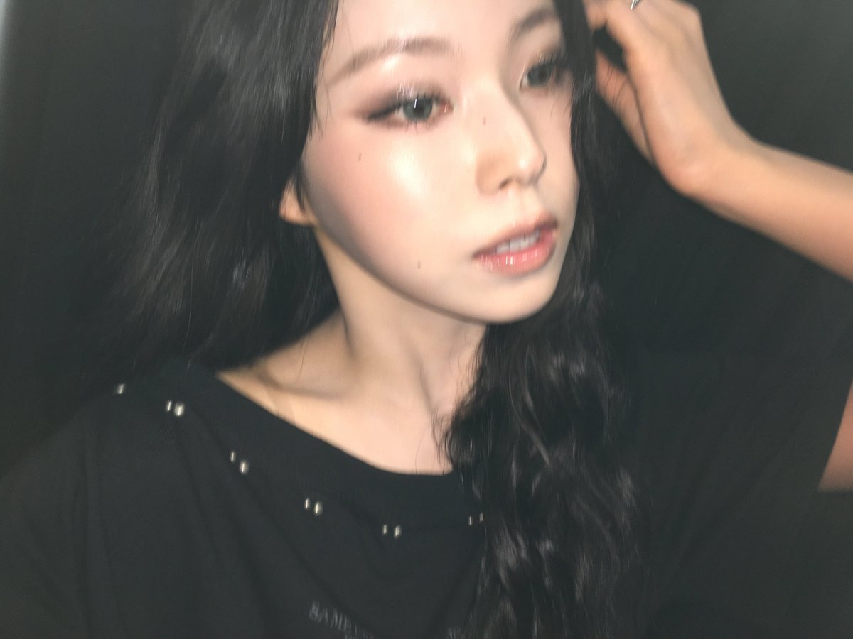 nmixxpics_'s tweet photo. 260725 🐱🫧 (1/3) https://t.co/kUrp1oQAdQ