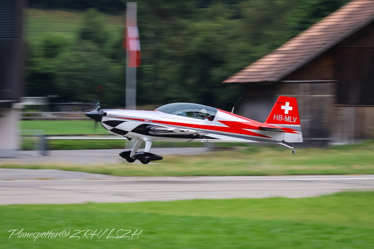lszh_zrh's tweet photo. Extra 330 taking off https://t.co/iDtGyiFDqm