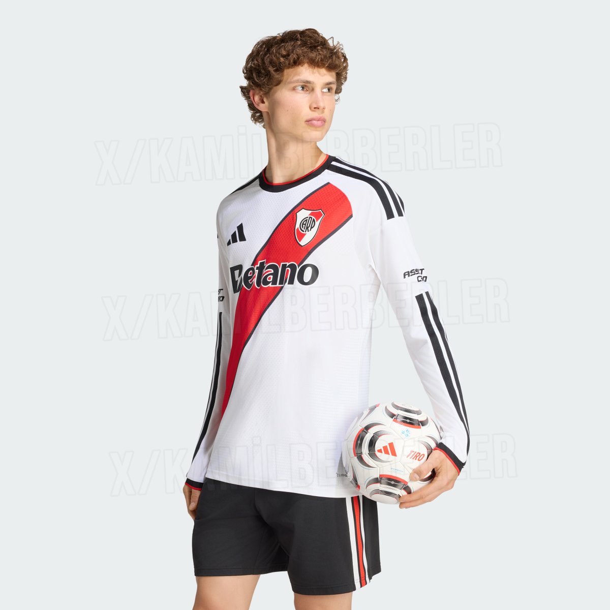 KamilBerberler's tweet photo. OFFICIAL | River Plate 26/27 Home Kit https://t.co/PDTdqSsjWi