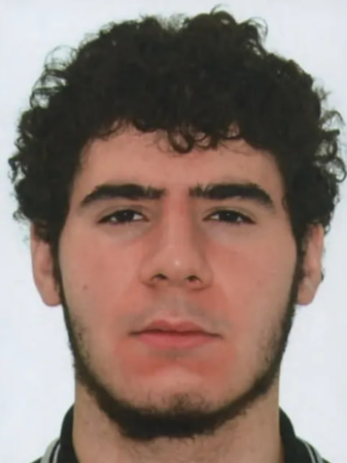 clashreport's tweet photo. German police fatally shot 21-year-old Abdul Ballout, the suspect in the Berlin CSD car-ramming attack, during a gunfight after he opened fire on officers at a garden allotment in Berlin-Spandau.

Source: BILD https://t.co/5mxzrcAjCG