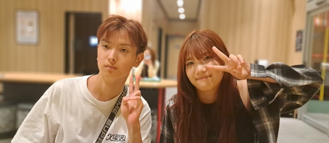 luvl997_'s tweet photo. ラムネにハマって連チャン3日目の夜🫧
付き合ってくれた友達と、青春のセブンティーンお子達ありがとう🪽🩷🩵 https://t.co/qpDHPAZx5v