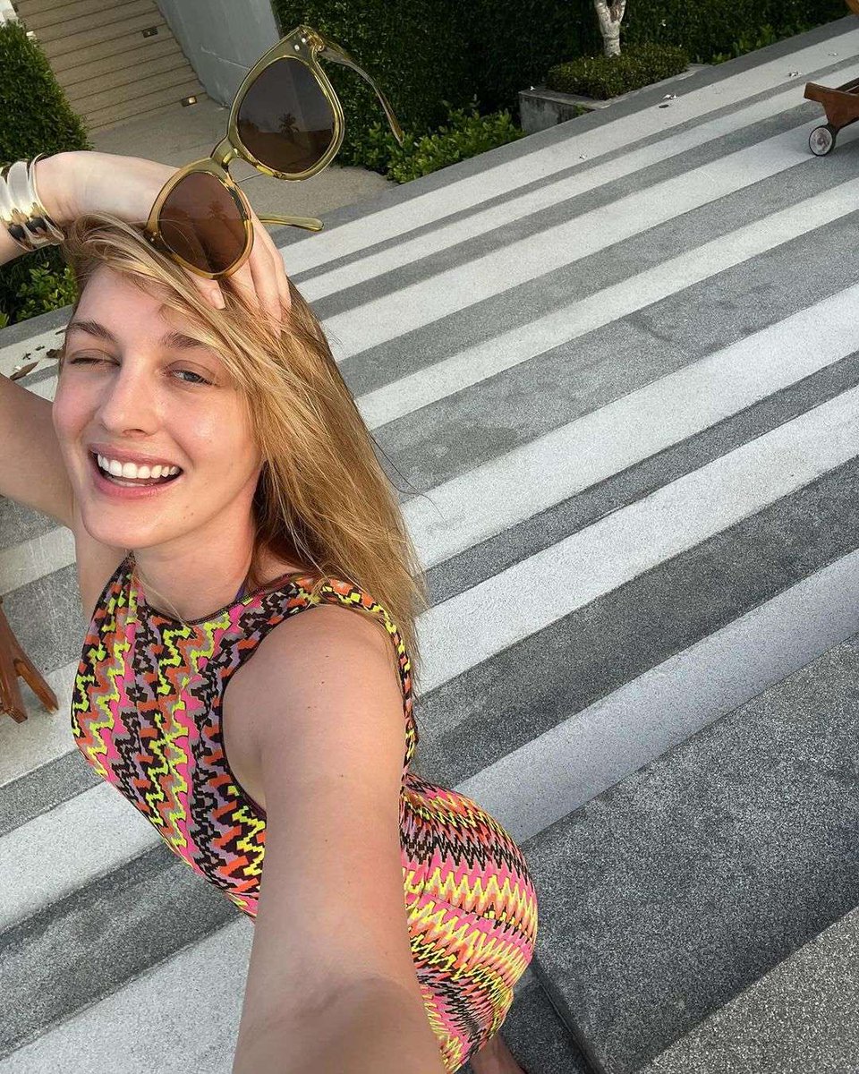 Blvbbber's tweet photo. Sjokz‘in Sunday with the one and only goddess 💎 https://t.co/qRbVpqYO36