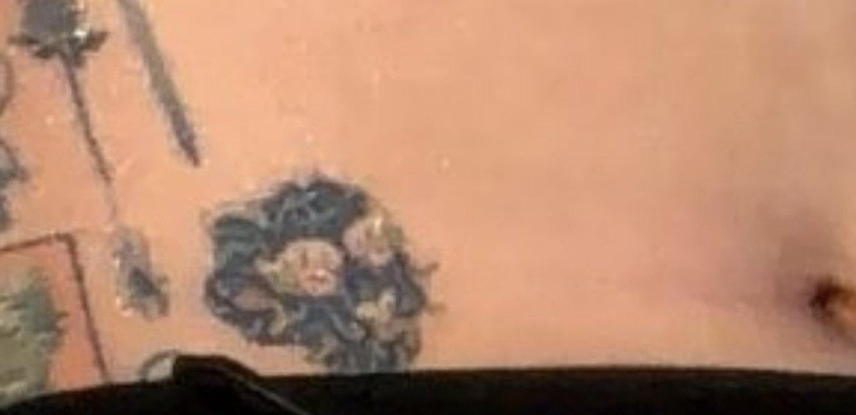 TYtrack0195's tweet photo. It’s the same tattoo as the lion tattoo on his other side. One is looking at that tattoo and the other is looking up at something. 
I think that’s a shishi or a Japanese lion. Apparently when they come in pairs, it means something like ‘unbreakable protective commitment’ and ‘devotion to guard a lifetime partnership’. Taeyong has a few tattoos like that, like the two cranes on his ribcage represent eternal love and life long fidelity in the tattoo world.