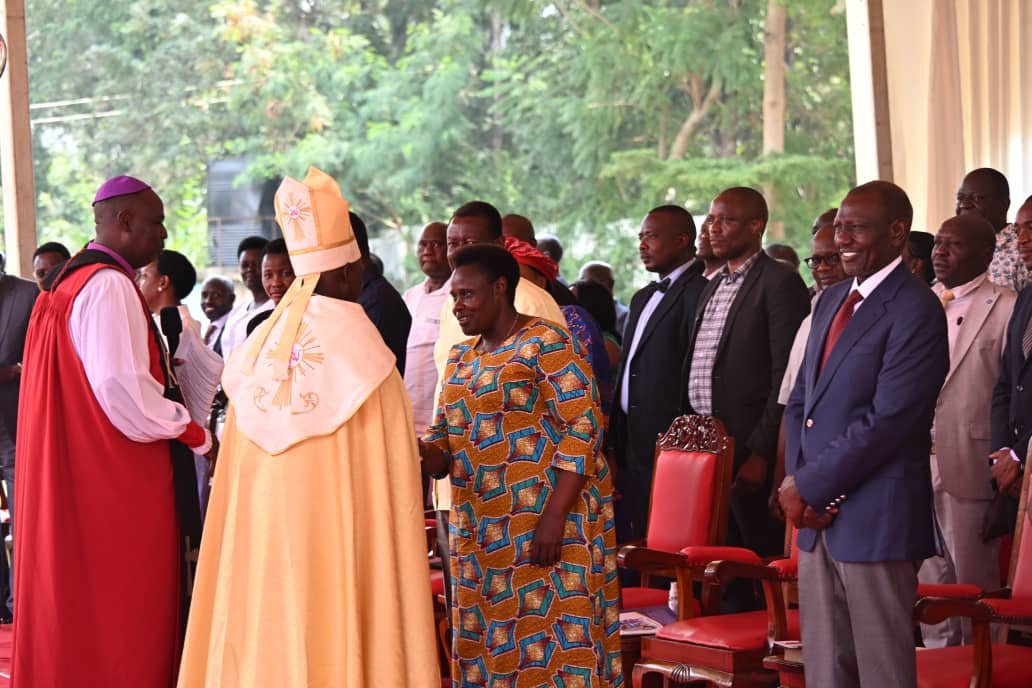 jessica_alupo's tweet photo. Today, I represented H.E. President Yoweri Kaguta Museveni at the consecration and enthronement of the Rt Rev. Dr Vitolis Ekuru as the 4th Bishop of Katakwa Diocese, Teso–Kenya. I congratulate Bishop Ekuru and wish him God's guidance and blessings in his ministry. https://t.co/8NHmoSyWuf