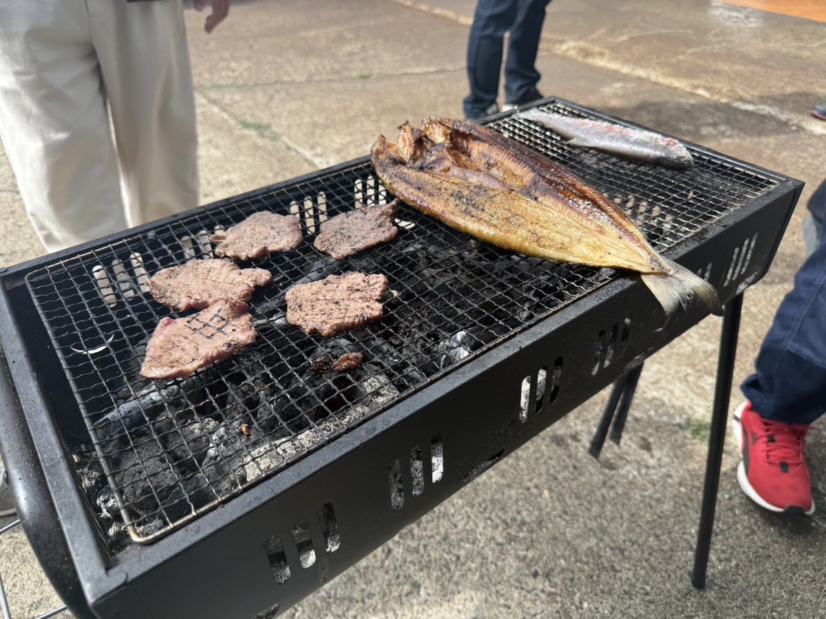 businmasahiko's tweet photo. 本日のオフ会はマニアさんの所で、ありがとうございました♪
BBQ🍖から洗車、磨きまでやってもらいました😊
楽しすぎて写真自分一枚しか撮ってませんでした😆
#DETAILMANIA https://t.co/GxO86N0BpX