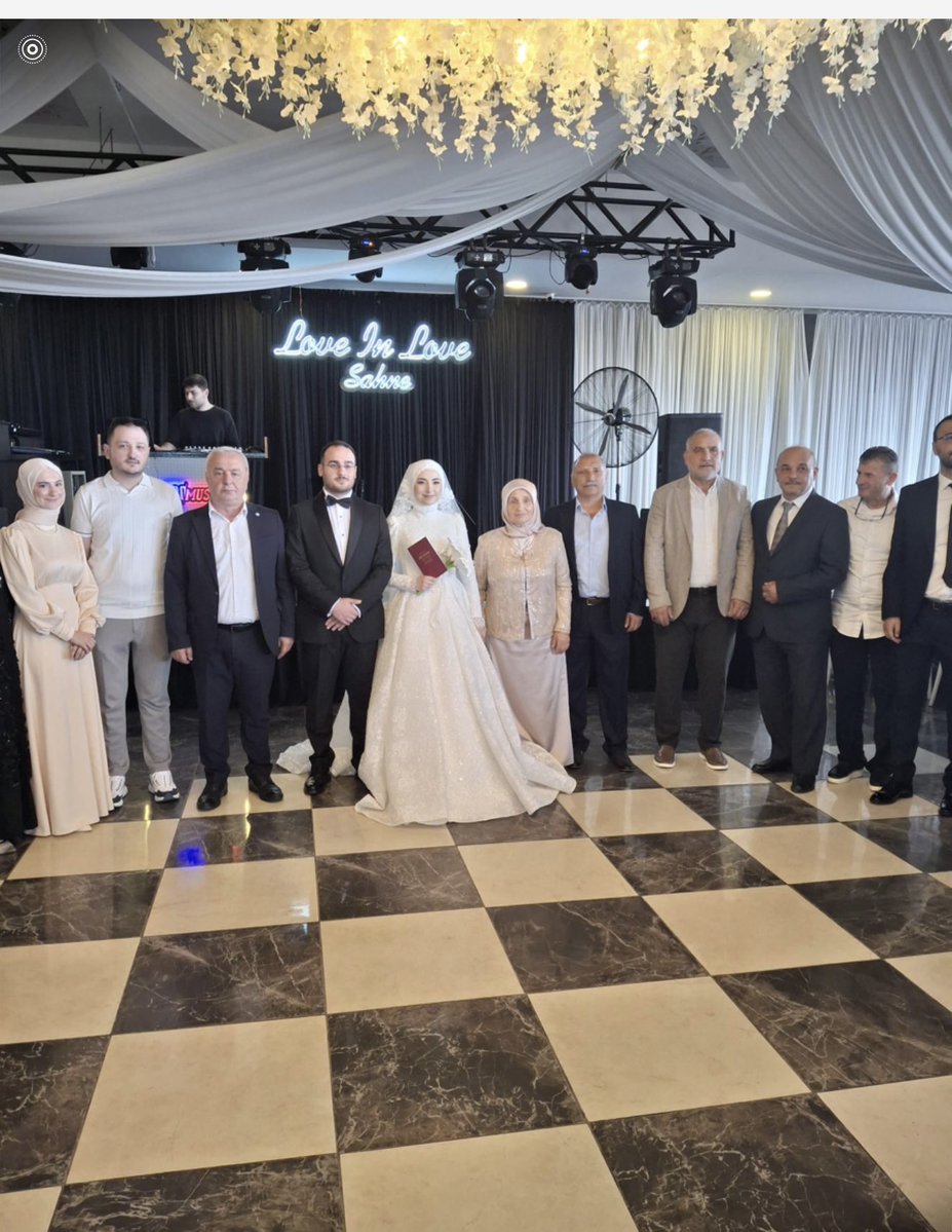 HASANAKSOY55's tweet photo. Dava ve yol arkadaşımız Kenan Üstün’ün kızı Müzeyyen Kübra &amp; İbrahim’in nikah merasimine katıldık 
Genç çiftimize ömür boyu mutluluklar diliyoruz https://t.co/OSaX36RaFY