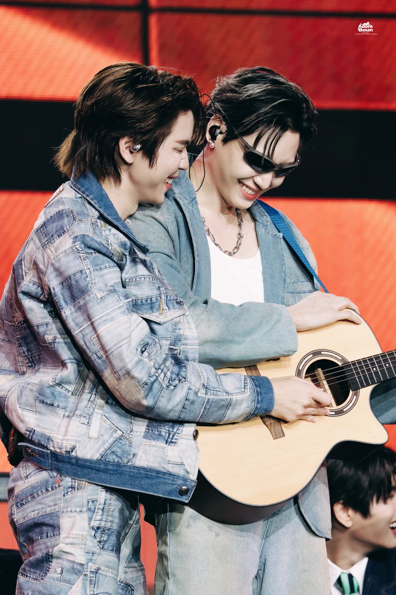 Adore_boun's tweet photo. EMBPFK FEEL THE FUN TOGETHER
#bb0un #prem_space #BounPrem #บุ๋นเปรม #FFFPartyConcert2026D2 https://t.co/Euy0bIEYlv