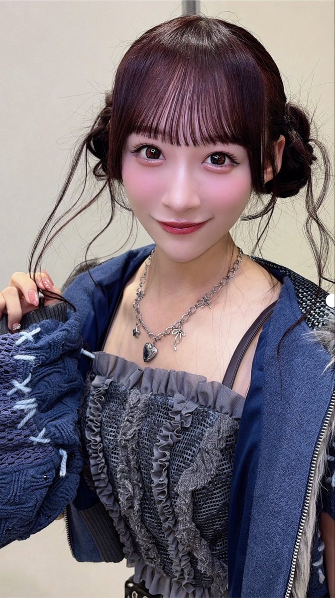 キラ tweet media