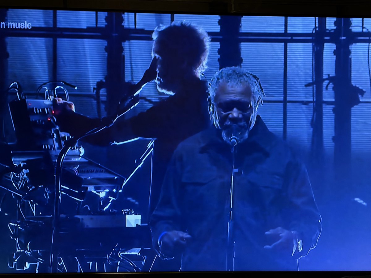 sugar_ella's tweet photo. フジロック 💫Massive Attack

Horace Andy！ https://t.co/sedVHilH7Z
