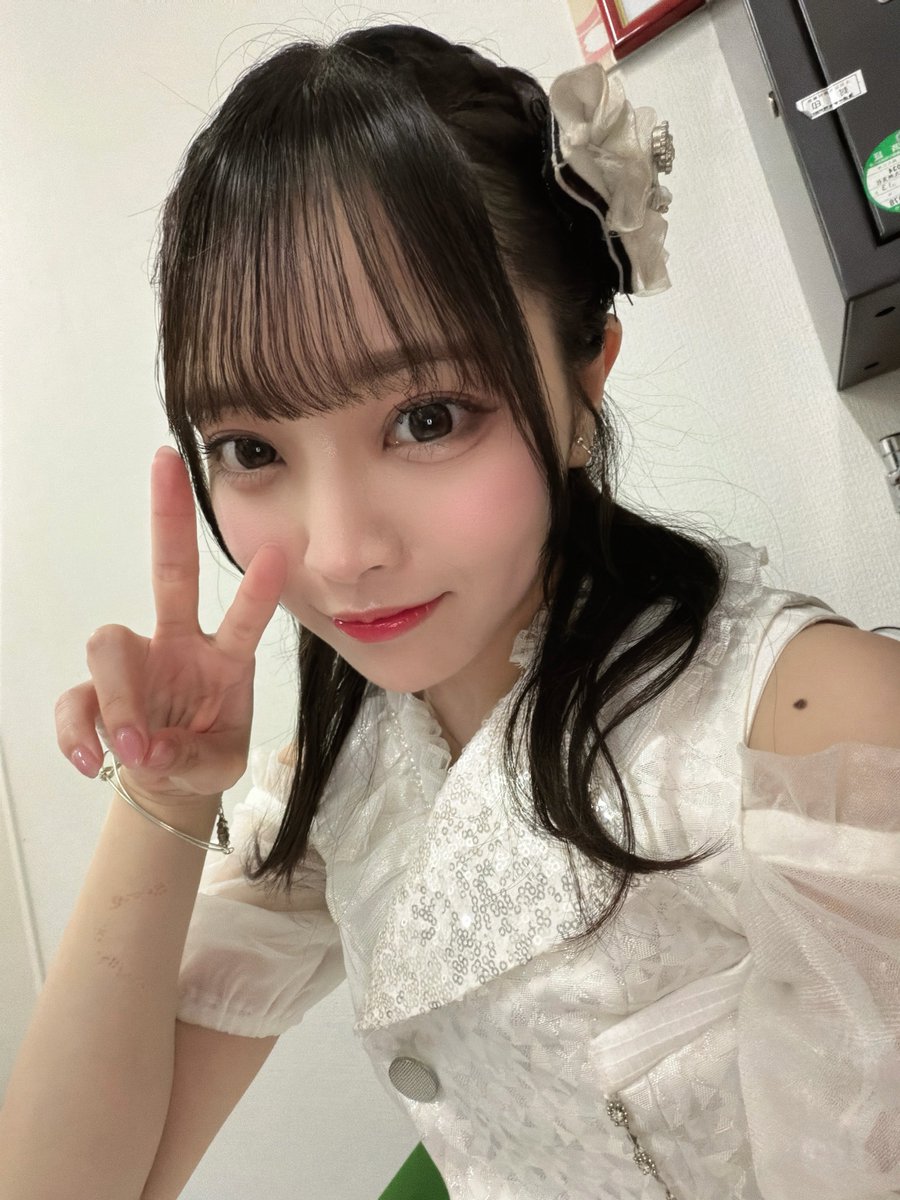 kuru2_official's tweet photo. 現劇場でのラスト公演ありがとうございました！！

たくさんの出会いや別れがありました！
思い出が詰まったこの場所から離れるのは寂しいけれど、また新しい場所で進んでいくのも楽しみです！

本当にありがとうーー！！ https://t.co/z92UVffEwf