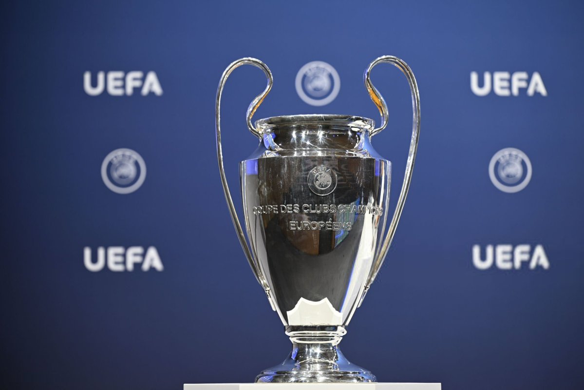 lnstantFoot's tweet photo. 🚨🚨OFFICIEL ! LE TIRAGE AU SORT DE LA PHASE DE LIGUE DE LA LIGUE DES CHAMPIONS 2026-2027 AURA LIEU LE JEUDI 27 AOÛT ! 🎲🇪🇺 https://t.co/1UpjoF2x8m