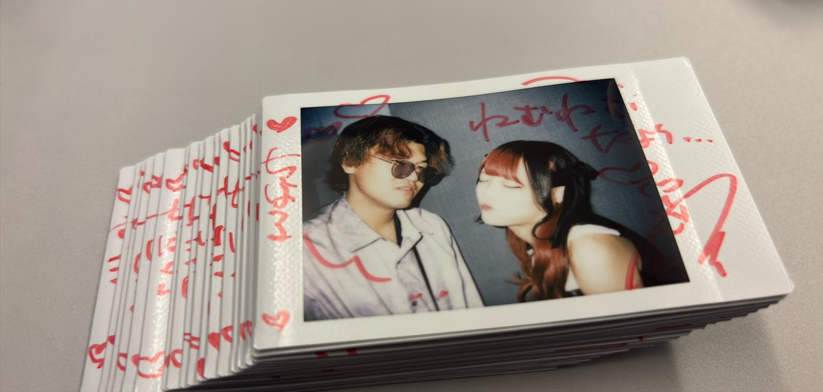 ₹˝ｬʓ tweet media