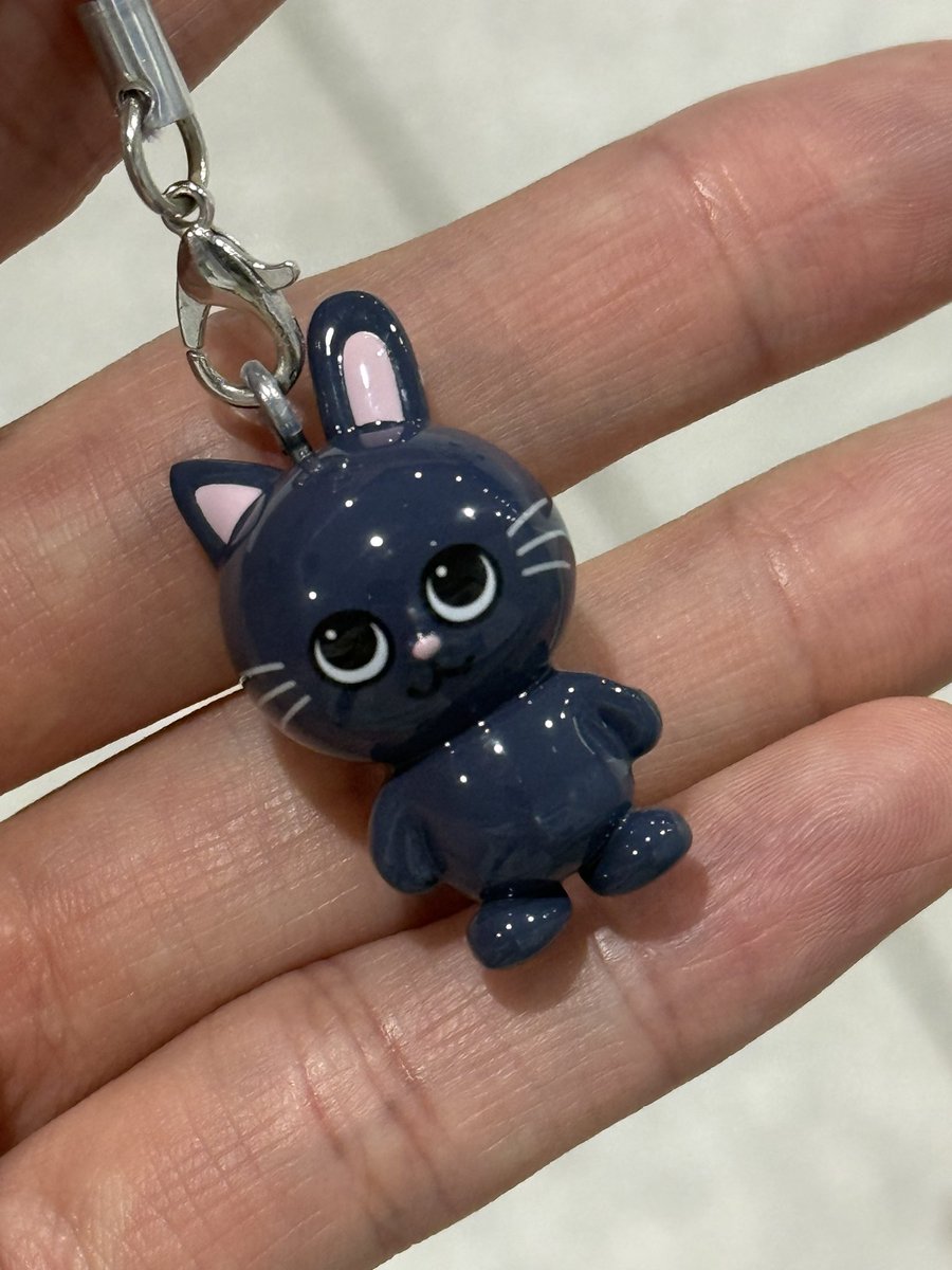 1_binii__'s tweet photo. 원비니 너무 예뻤고 너무 잘했고오🫳🏻🫳🏻
근데 다시는 워터밤 안가고시프다ㅏ…
내 덕이 잃고 목디스크 ���어온거같음..🫠 https://t.co/WWX8DIjC9q