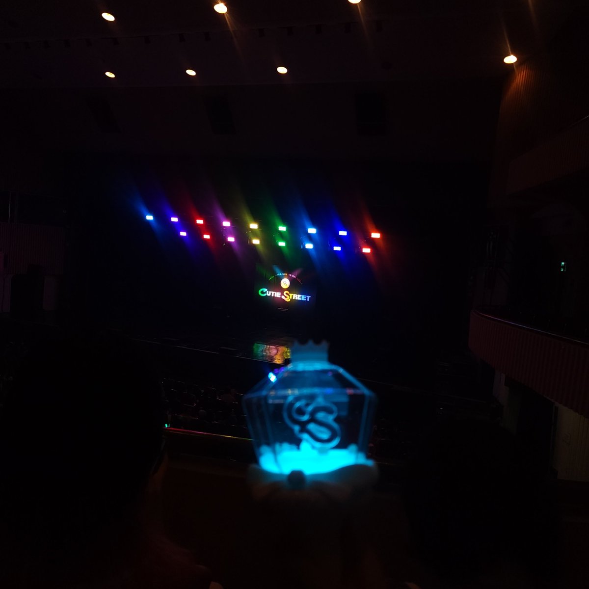 chanlanhae1's tweet photo. 진짜오늘너무너무행복햇고
큐테스토 여성들은 너무 따뜻하다는 것을 느꼇어요,,,,, 담에 또 만나면 제가 선물 한 바가지씩을 드리겟습니다
#cutie_street https://t.co/1h2fobdf6k