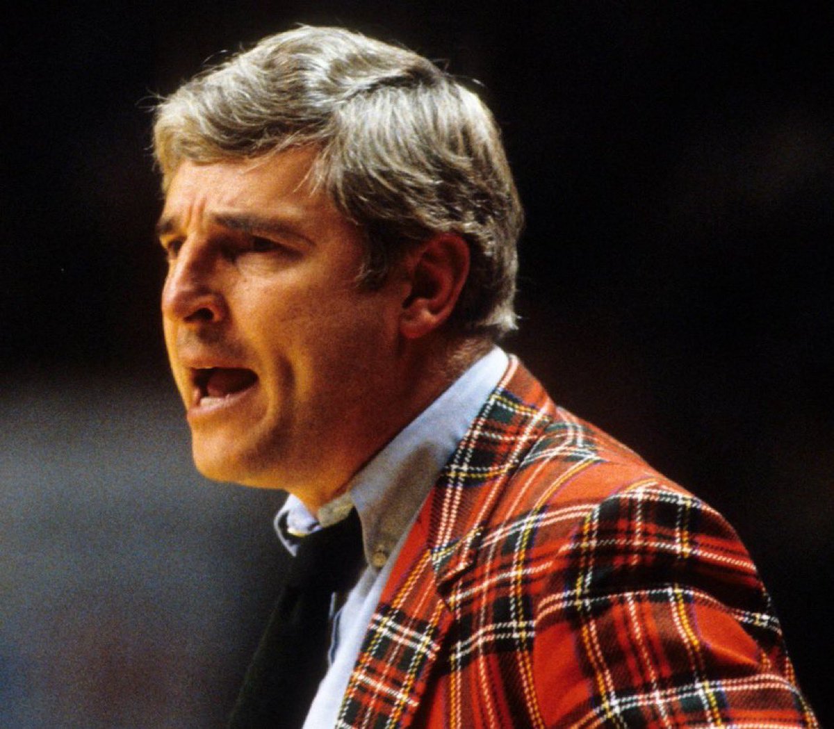 Super70sSports's tweet photo. “The greatest motivator in the world is your ass on the bench. Ass meets bench, bench retains ass, ass transmits signals to the brain, brain transmits signals to the body, body gets ass off bench and plays better. It's a hell of a sequence.” 

- Bobby Knight https://t.co/AtPOUnVBlm