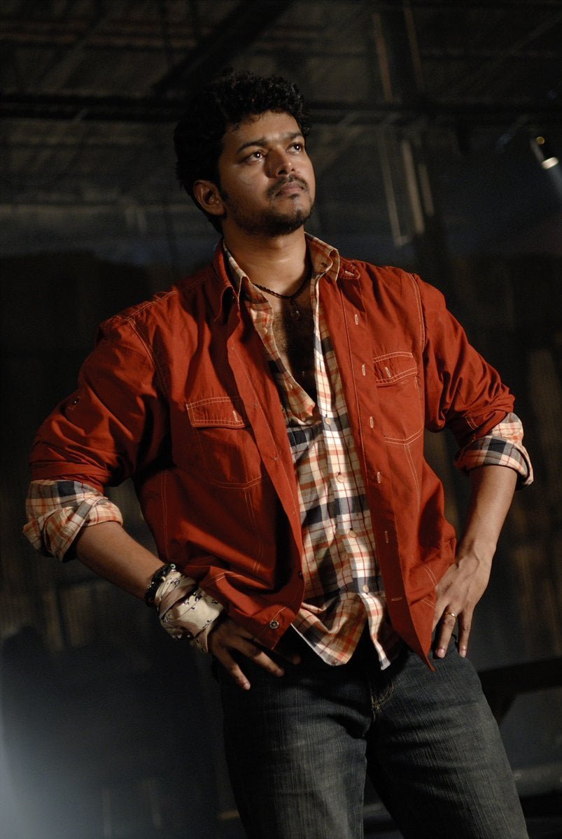 AbGeorge_'s tweet photo. ₹200+ CRORES GROSS IN JUST 4 DAYS! 🔥🔥🔥

An online-leaked, A-rated, remake, and long-delayed film...

Yet #Jananayagan has stormed into the ₹200 Crore Club in just 4 days 🔥

THALAPATHY VIJAY'S 9th ₹200 Crore+ grosser 🔥

The most by any South Indian actor... any SOUTH INDIAN ACTOR... Dot..!!