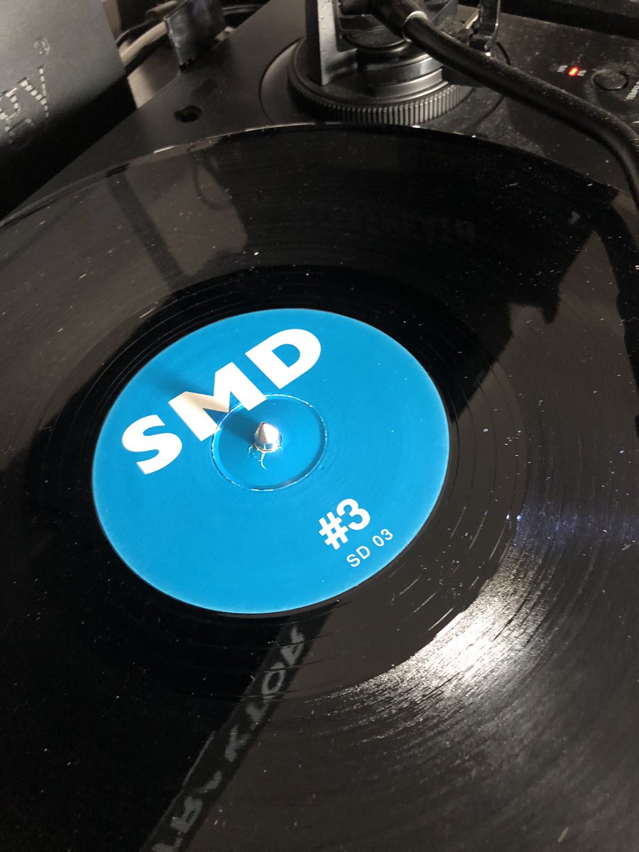 andrewgreatorex's tweet photo. SMD 3. Slipmatt Dubs. Released in 1994. Many memories of all the SMD series from back in the day. Sounds of Vibealite. @slipmatt @oldskoolcore #smd #slipmatt #dubs #oldskool #vinyl https://t.co/m5WbpkQ8Oz