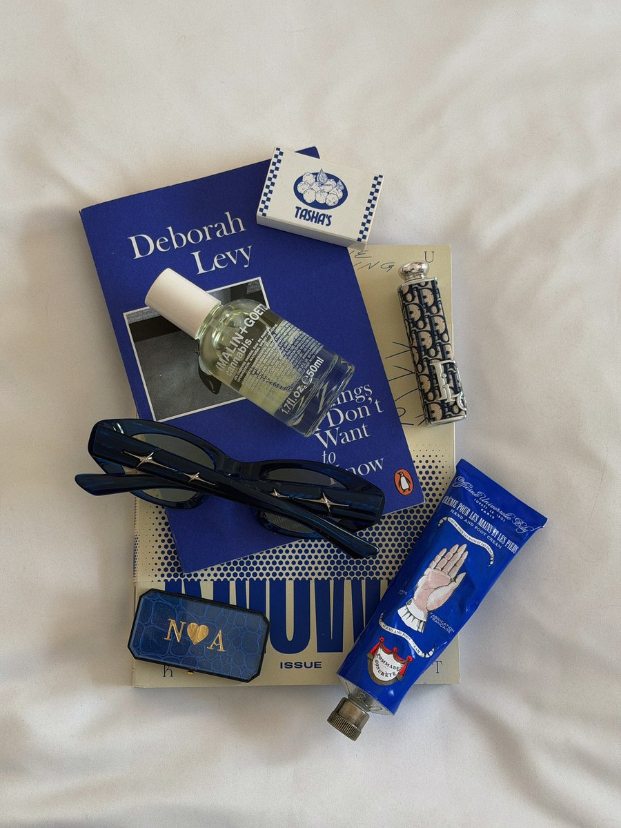 tashteshtish's tweet photo. july flatlays https://t.co/uphMpYnniC